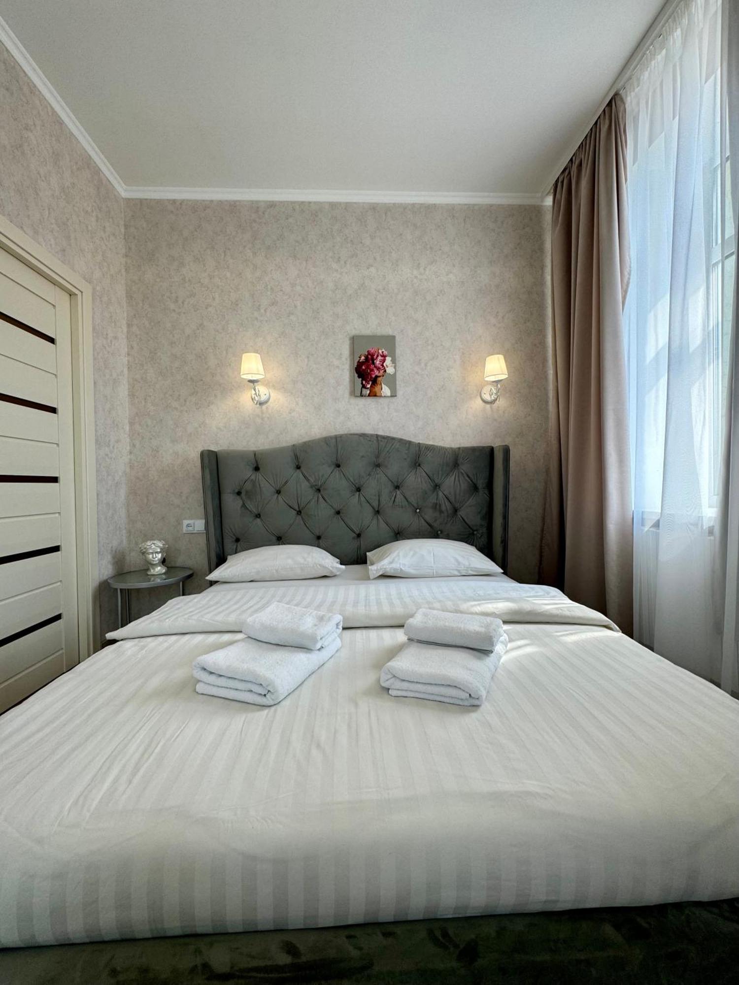 Apartment Apartpoltava: Spacious Family In Center